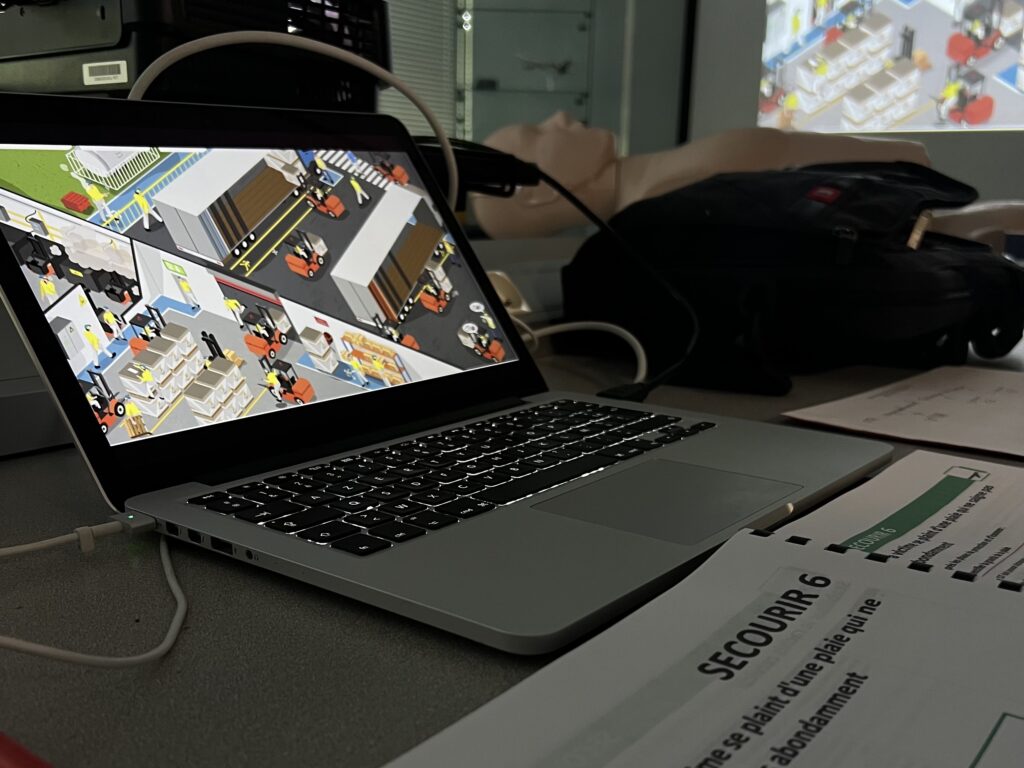Salarié formation e-learning sauveteur secouriste du travail module en ligne tablette